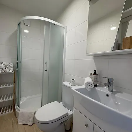 Light & Cozy Family - Near Basanavicius Street & Concert Hall - Balcony, No22 Apartament Połąga