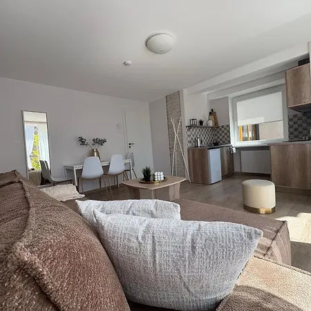 Light & Cozy Family - Near Basanavicius Street & Concert Hall - Balcony, No22 *