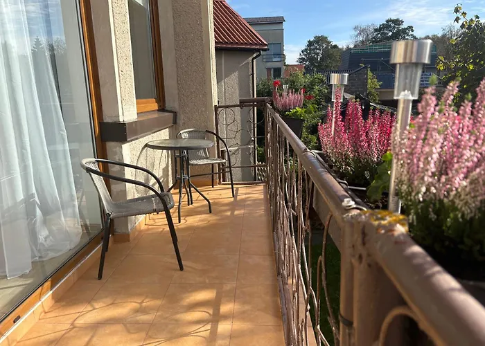 Apartment Light & Cozy Family - Near Basanavicius Street & Concert Hall - Balcony, No22 Palanga